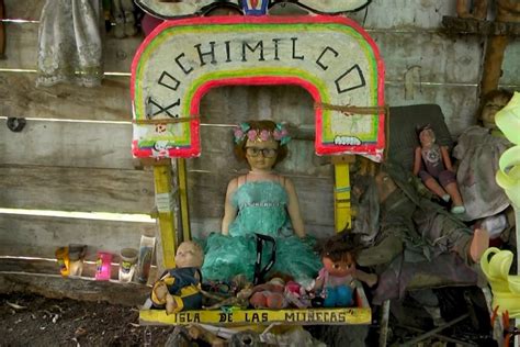island of dolls mexico city|The spooky story behind the Mexican Island of Dolls .